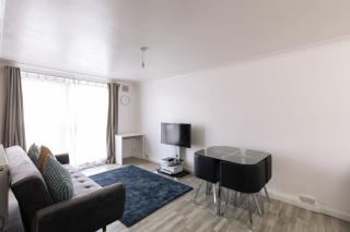 Amazing 1 Bed Flat with Free Parking - Croydon - 4