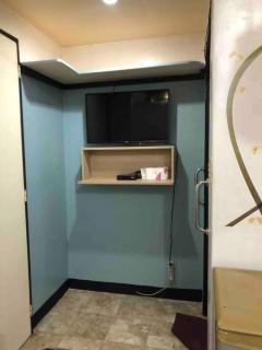 Excellent 2 BR Condo in Malate, Manila Near RiZal Coliseum, CCP,PICC, Embassy & MOA - 7