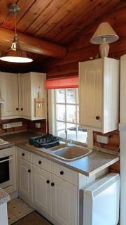299 Willow Lodge - 3