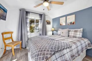 Apres Chalet Retreat~ Hot Tub~ Relax Away Cottage~ - Sugarloaf - 3
