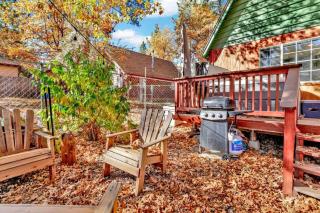 Apres Chalet Retreat~ Hot Tub~ Relax Away Cottage~ - Sugarloaf - 7