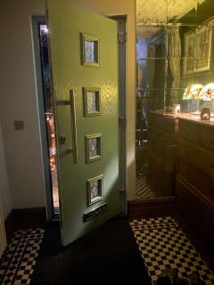 Santalijshoteliers private entrance RM 1B - 9