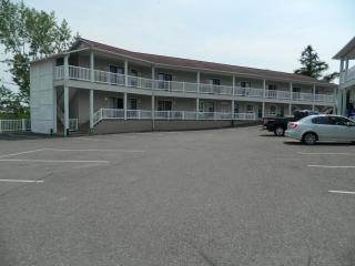 Hilltop Motel & Restaurant - Grand Falls - 8