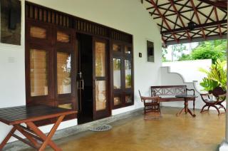 Fort Edge Retreat - Unawatuna - 1