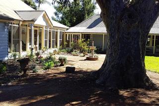 Terara Parsonage....6 adults 4 children - Terara - 1