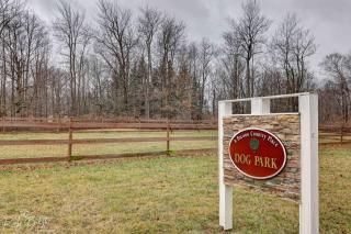 Cozy, Spacious House *New*InTheCommunity+Fire Pit - Tobyhanna - 6