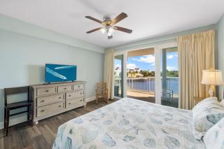 Low Floor 3BD plus Bunks Condo! Family Resort! 5 Pools! Free Beach Chair Service! - Panama City Beach - 3