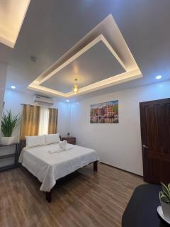 RICH-VANIA SUITES - 5
