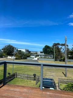 Simple Shack by the Beach - Callala Beach - 5