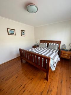 Simple Shack by the Beach - Callala Beach - 3