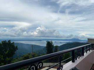Burgitos Homescape Tagaytay - Tagaytay - 7
