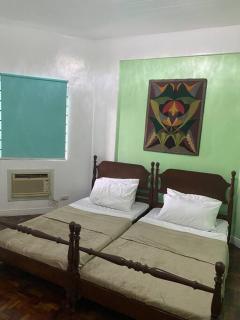 Burgitos Homescape Tagaytay - Tagaytay - 5