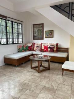 Burgitos Homescape Tagaytay - Tagaytay - 4