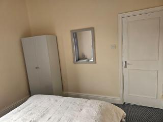 Cheerful Home near Preston train station & Uclan - Preston - 8