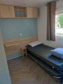 superbe mobil home 6/8 pers,clim, sans vis a vis dans camping 4* espace aquatique - Vias - 8