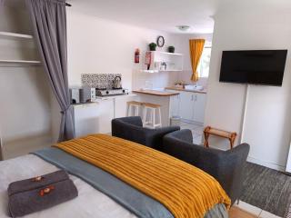 NoulAnouk's Corner - Peaceful Studio - 7