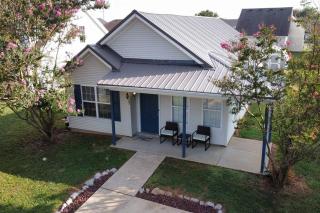 Modern 3 Bedroom Boro Home in Quiet Neighborhood - Murfreesboro - 0