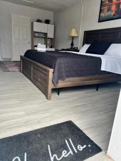 California King Cozy Comfort - Pahokee - 4