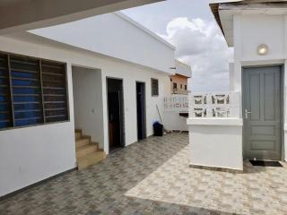 2 chambres dans un appartement avec vue sur la mer - Cotonou - 1