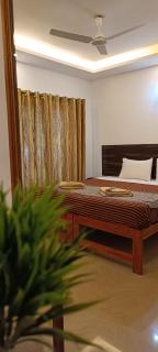 Oasis Beach Resort - 4