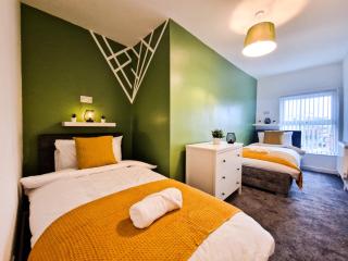 Modern and spacious apartment! - Liverpool - 5