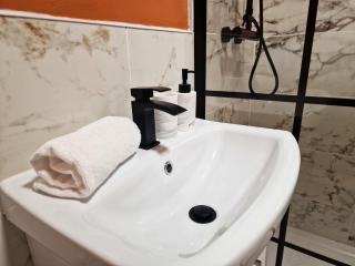 Modern and spacious apartment! - Liverpool - 1