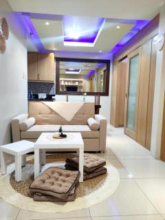Shell res nr MOA 2BR free parking - Manila - 0