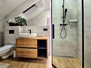 Apartamenty na 102 - 6