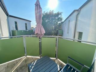 Helle geräumige 3R City-Wohnung, Balkon und TV Streaming - Magdeburg - 1