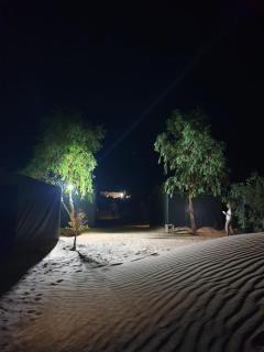 Merzouga desert bivouac - 7