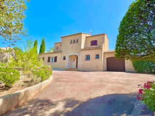 Charming French Riviera Villa // Pool, SeaView, AC, 9PAX // - Saint-Raphaël - 9