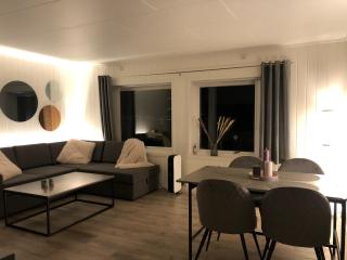 Moderne og trivelig leilighet, med unik utsikt - Tromsø - 0