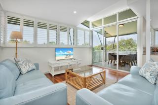 Surfside Beach House 23 Rainbow Shores Aircon Walk To Beach Pool - Rainbow Beach - 6