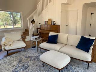 Summit House Armidale - 2 or 4 Bedrooms - Armidale - 4