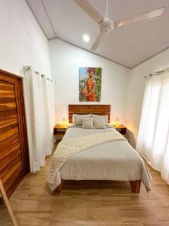 Casa Garza, con a/c y wifi - Quepos - 1