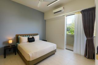 By The Sea Beach Front Apartment - 5