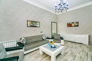 Azneft Square Deluxe Apartment - Baku - 8