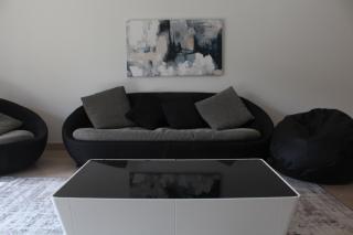 Minimalist 2 Bedroom Apartment with Garden - Cairo - 7
