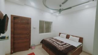 Aadesh Bhakt Niwas - Ujjain - 5
