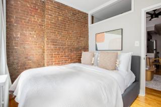 West Village 1br w wd nr park NYC-1275 - New York - 2