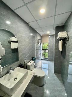 Ban Me Central Hotel 2 - Buon Ma Thuot - 9
