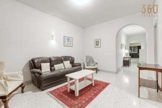 A beautiful seafront 3BR home in Tower Road Sliema by 360 Estates - Sliema - 3