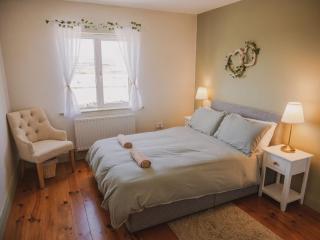 Aran Walkers Lodge - 7