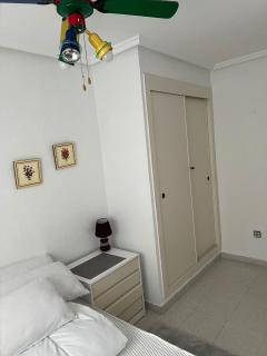 APARTAMENTO Playa NAUFRAGOS 150 METERS CENTRUM SWIMMING POOL PISCINA - Torrevieja - 5