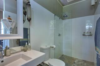 The Robertson Small Hotel and Spa by The Living Journey Collection - 2