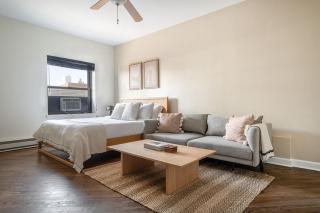 Gold Coast studio w doorman gym 2 blocks to L CHI-917 - Chicago - 8