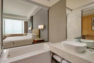 Batam Marriott Hotel Harbour Bay - Nagoya - 8