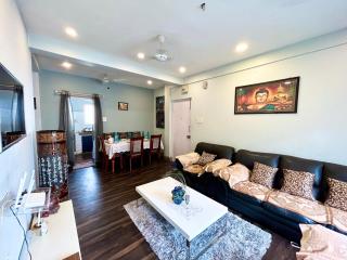 Lavish 2BHK Apartment in Ballygunge Place with Daily Housekeeping - Calcutta - 9