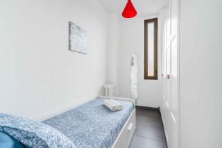 MI8 -10 minutes from the Duomo- Large Apartment - Milan - 4