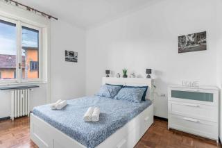 MI8 -10 minutes from the Duomo- Large Apartment - Milan - 2